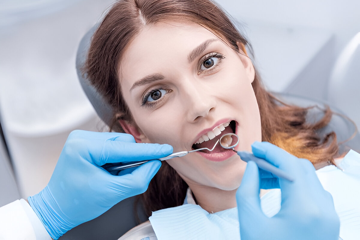 Cosmetic Dentist for Veneers